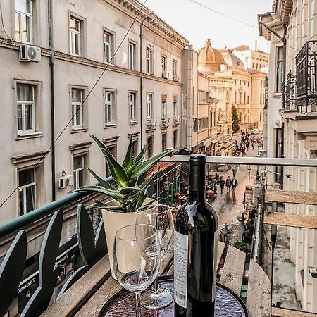 Central Double Studio With Amazing View Bukarest Exteriör bild